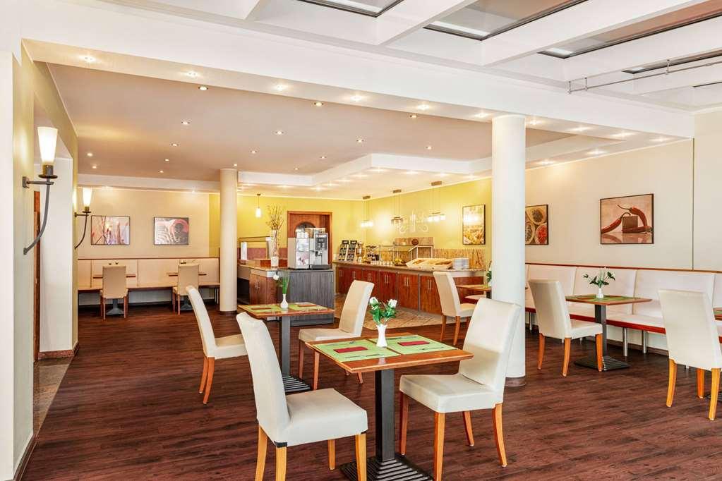 Amedia Frankfurt Russelsheim Trademark Collection By Wyndham Ristorante foto